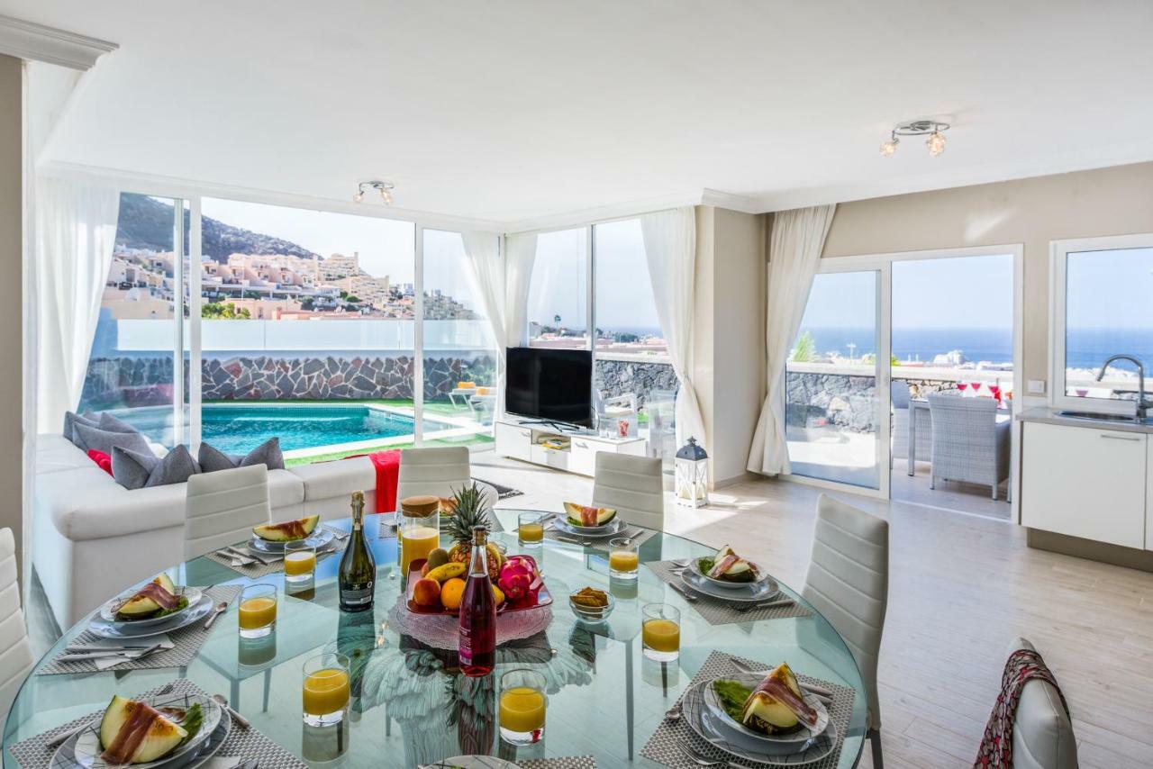 Luxury White Villa With Sea View, Heated Pool Costa Adeje  Buitenkant foto