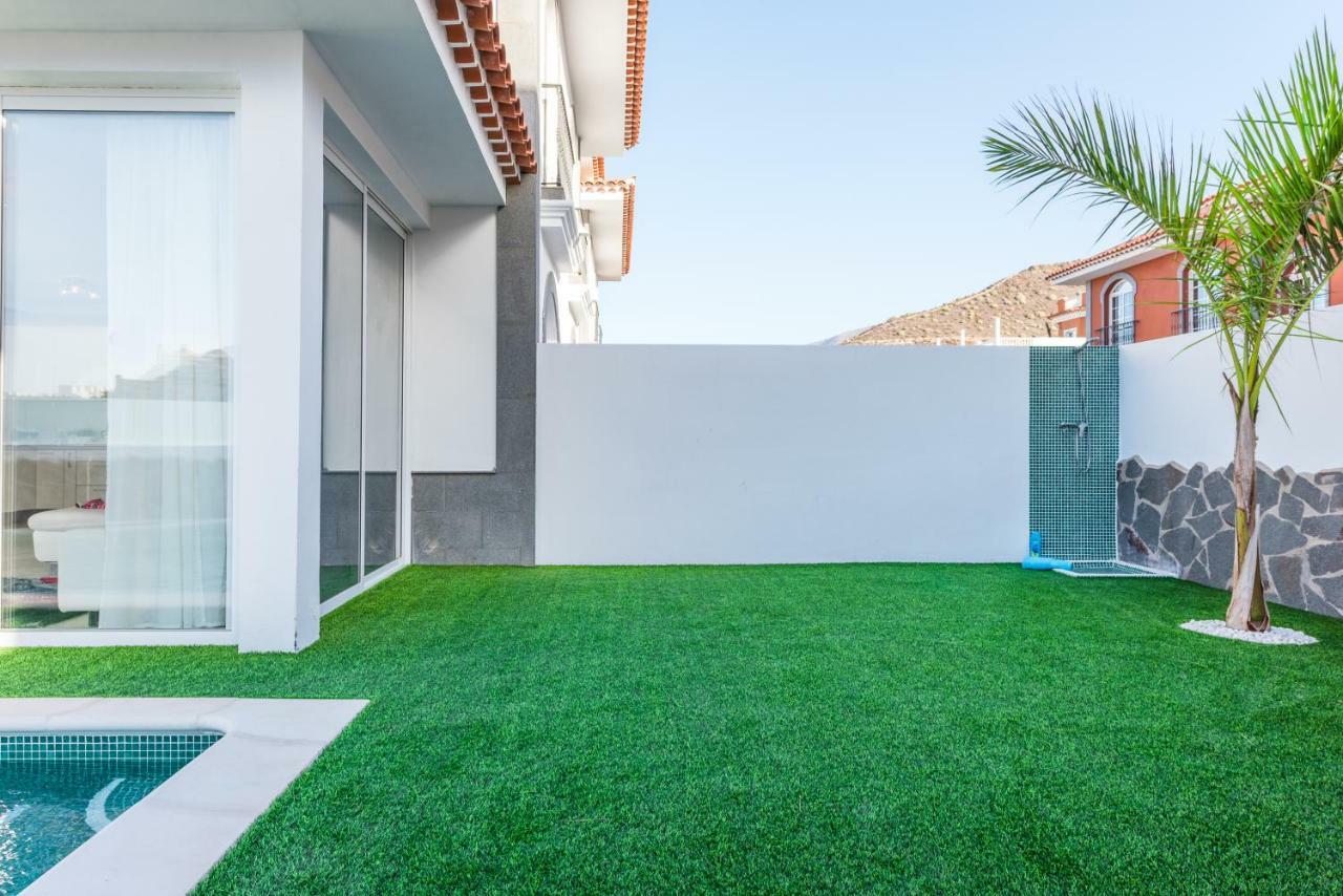 Luxury White Villa With Sea View, Heated Pool Costa Adeje  Buitenkant foto
